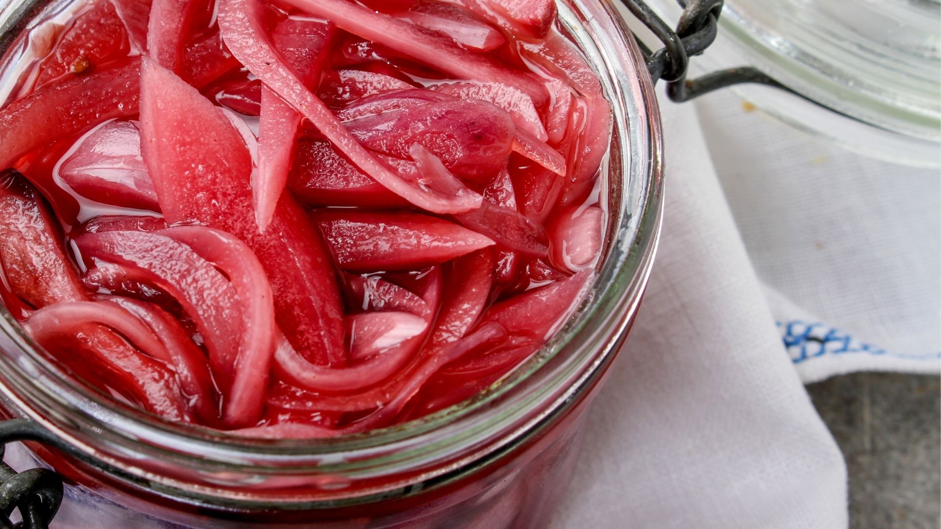 Quick Pickled Red Shallots