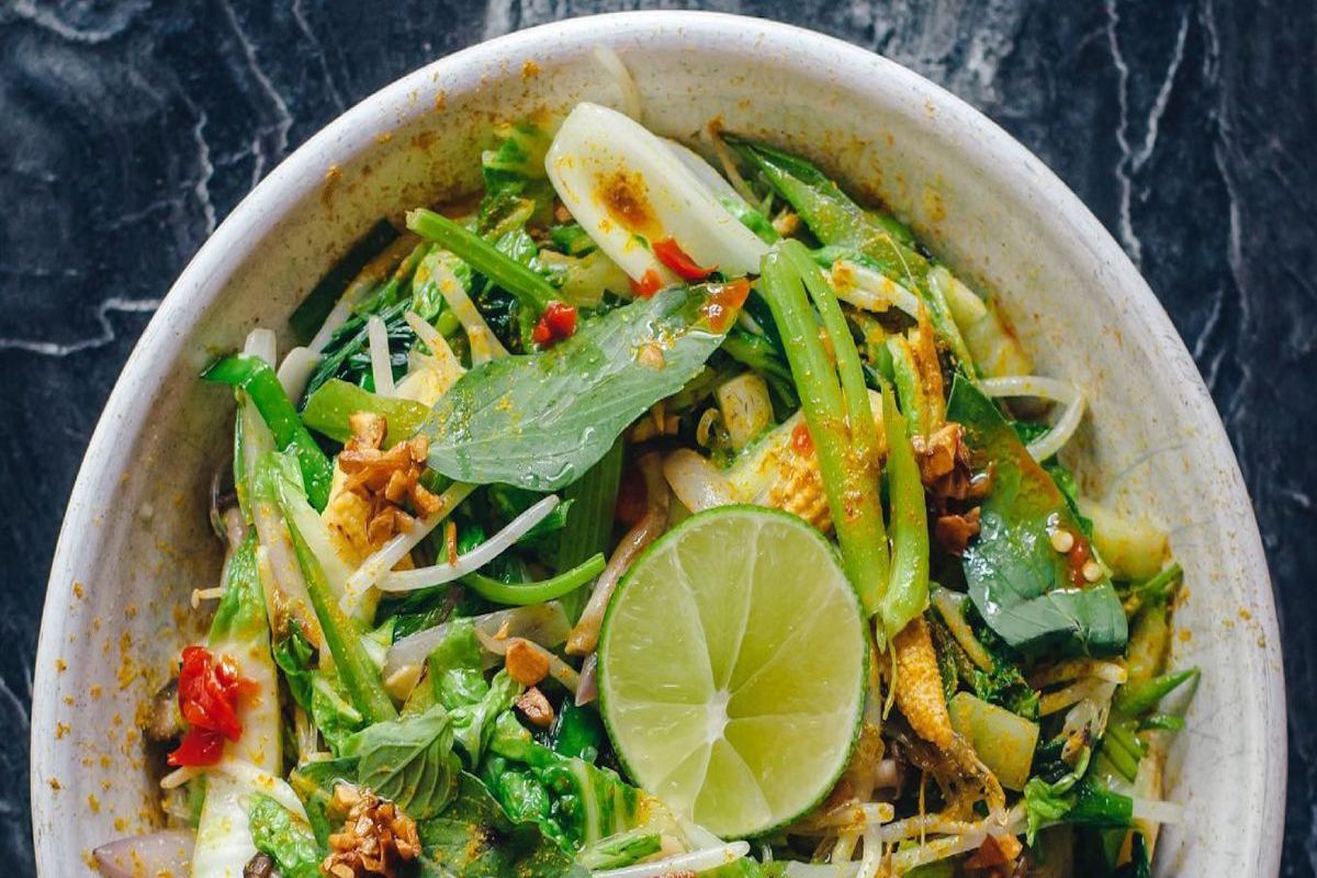 Asian Sugar Snap Pea Salad with Turmeric Dressing