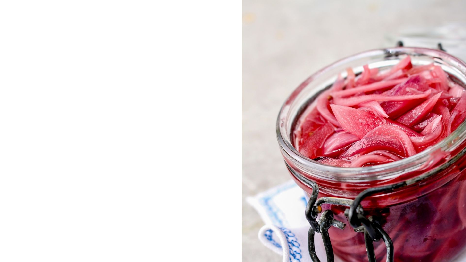 Quick pickled red shallots ingredients