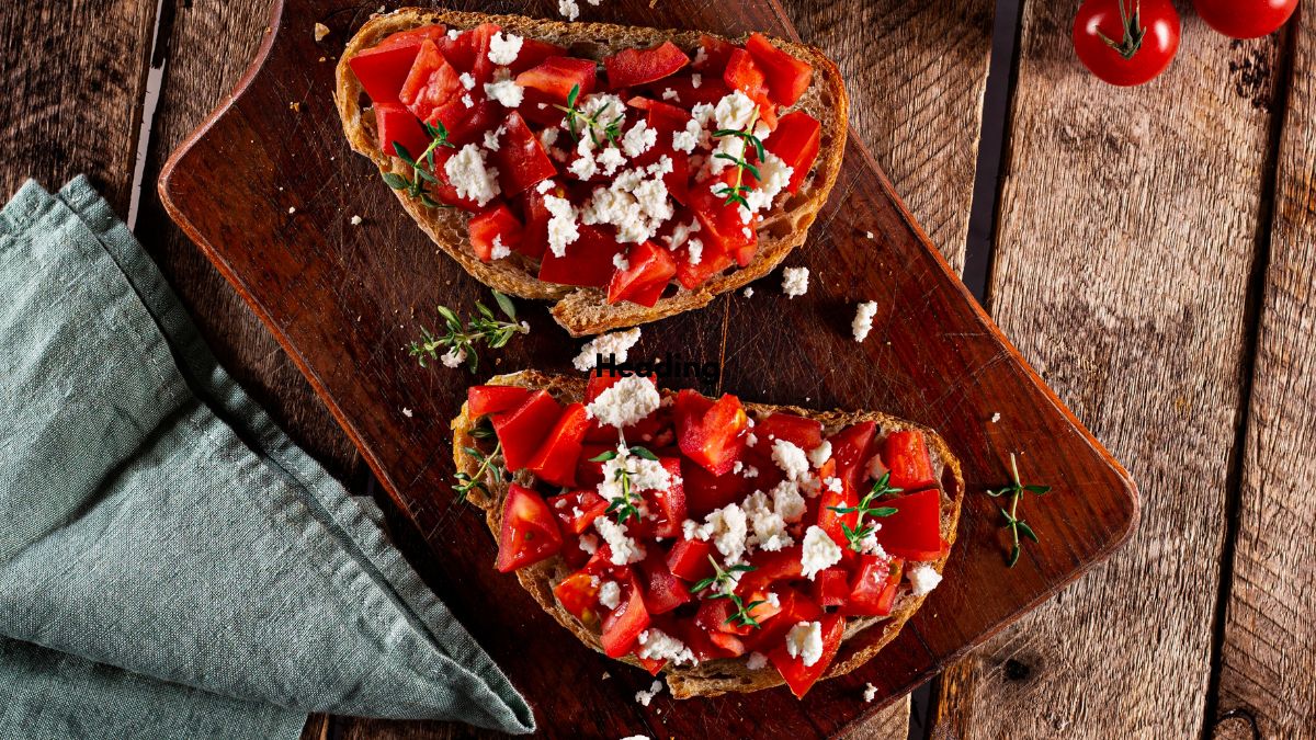 Tomato Basil Bruschetta with Balsamic Glaze